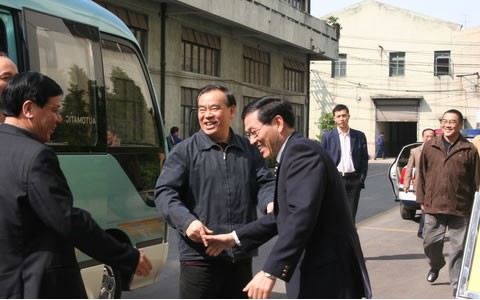 呂祖善省(shěng)長來我集(jí)團公司調(diao)研，加快發(fā)展裝備制(zhi)造業