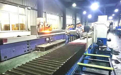 杭(hang)機股份重視回(hui)訪、用心服務